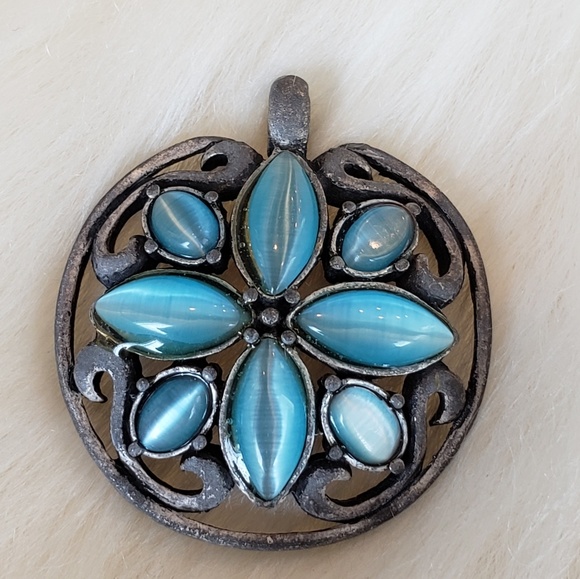 ☮ 1" Aqua Blue Pendant - Picture 1 of 2